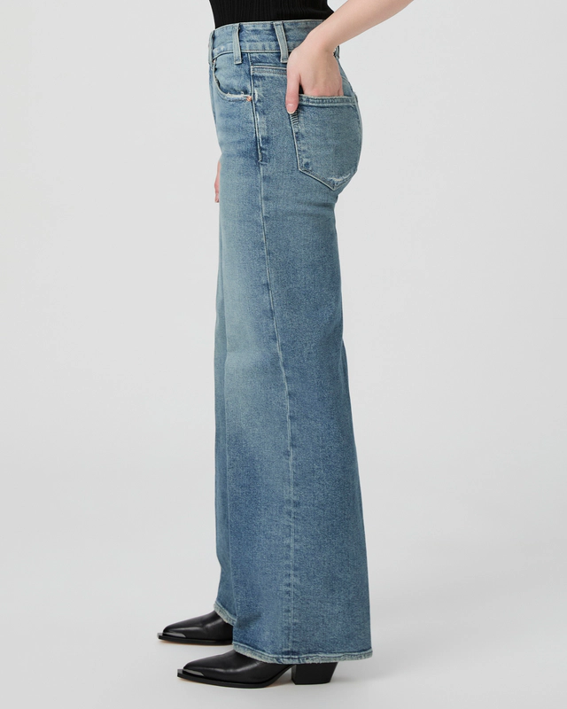 Picture of Sasha Petite Wide Leg Jean