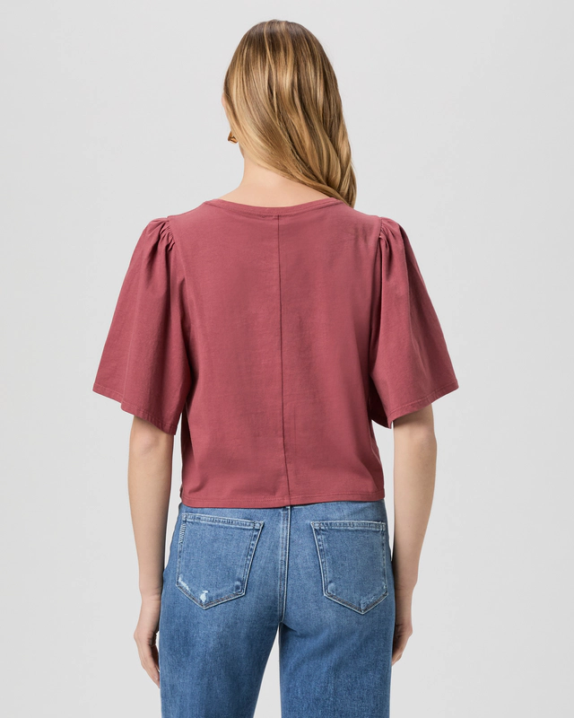 Picture of Sigrid Tee